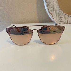 Quay Chrisspy Gemini Rose Gold